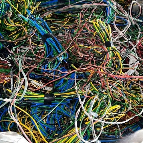 20251210221631221413 20251210221631221413
